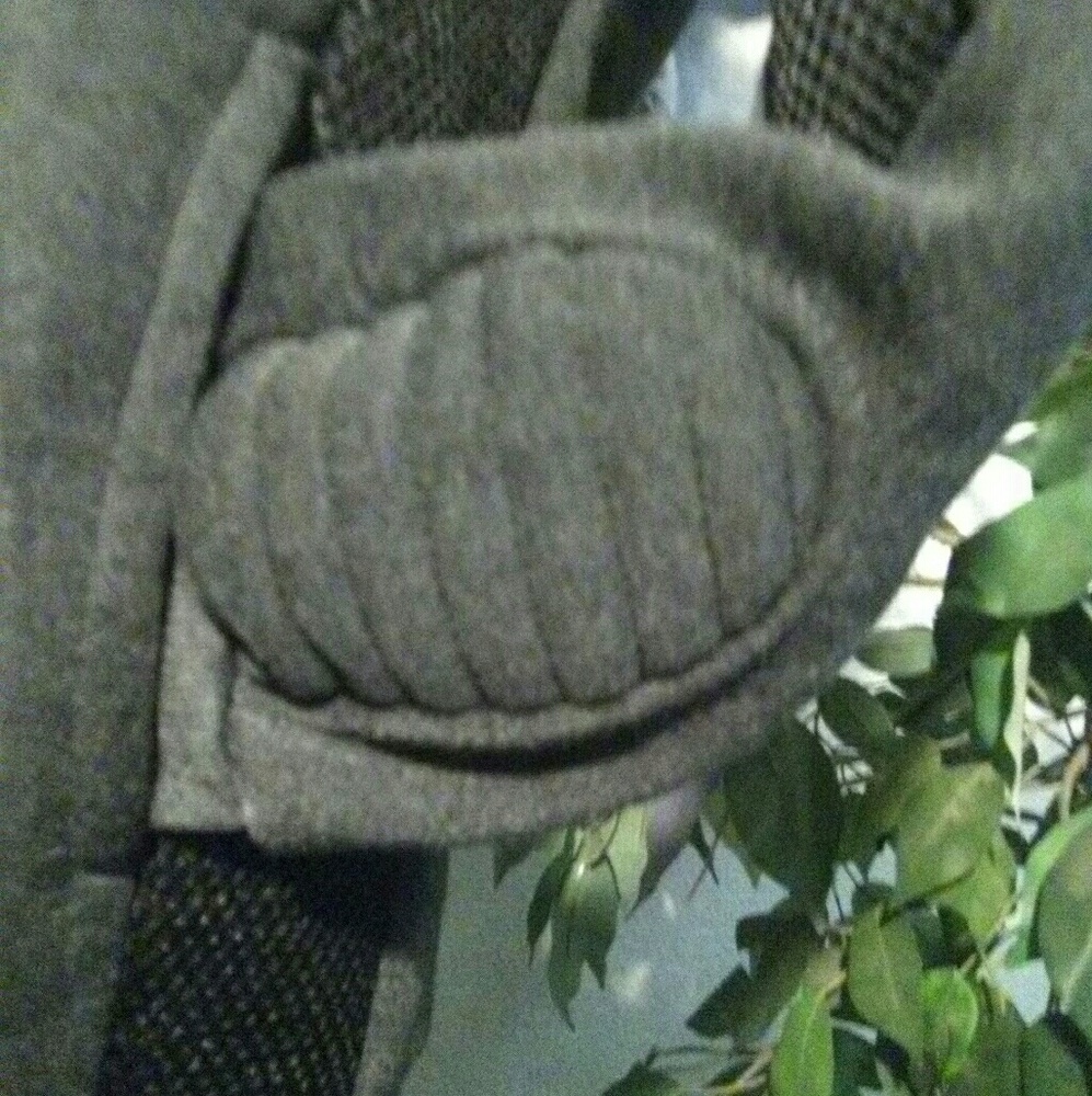 Cute jacket. - Picture 5 of 5